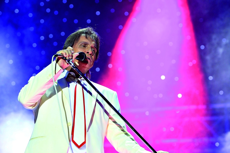 Roberto Carlos fez sua parte no sucesso da reabertura | Ivonaldo Alexandre/Gazeta do Povo