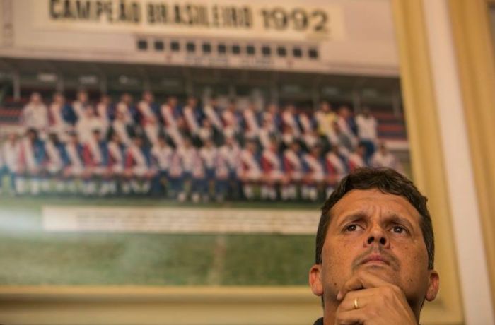 Claudinei Oliveira assinou contrato para treinar o Paraná Clube na Série B e na Copa do Brasil | Marcelo Andrade / Gazeta do Povo