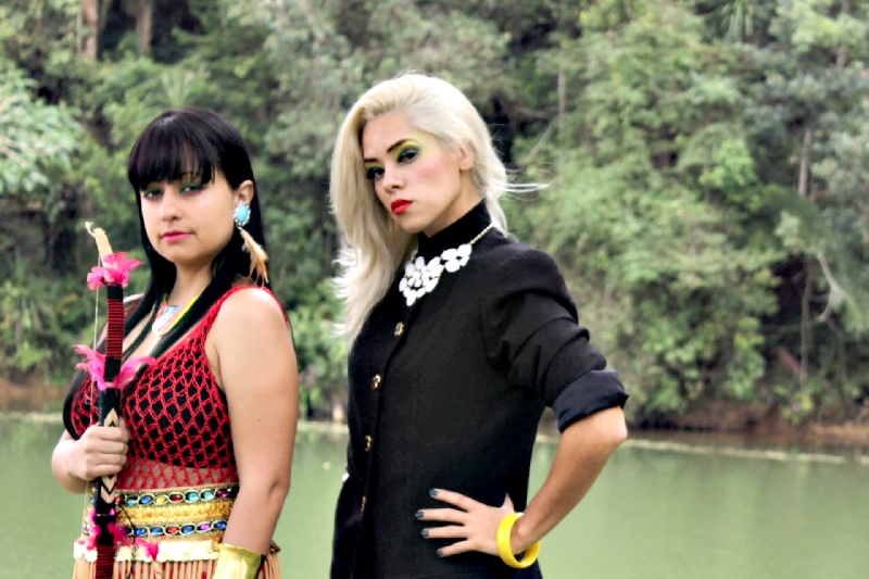 Espetáculo experimental curitibano usa tema da colonização para apontar erros em que o Brasil ainda resvalaria | Tamíris Spinelli/Divulgação