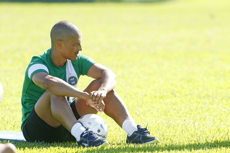 Alex está fora do time do Coxa por pelo menos 15 dias | Antônio More / Gazeta do Povo