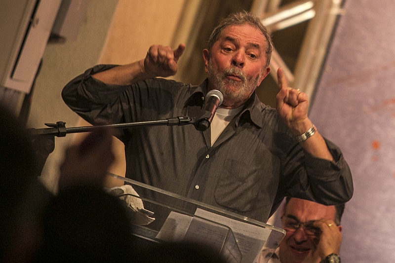 Presidente Lula em discurso feito no dia 14 de março deste ano, em São José dos Pinhais, durante evento do PT do Paraná | Marcelo Andrade / Agência de Notícias Gazeta do Povo