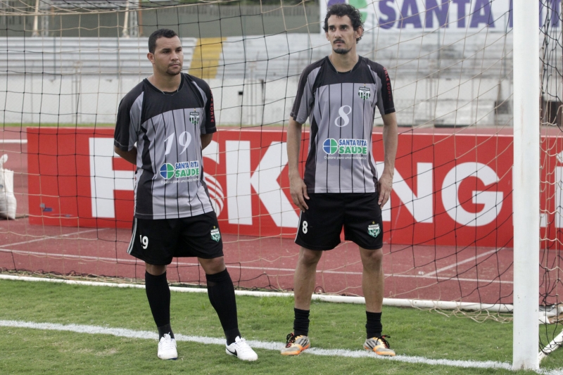 Cristiano e Gabriel Barcos: de saída do Maringá | Ivan Amorin/ Gazeta do Povo