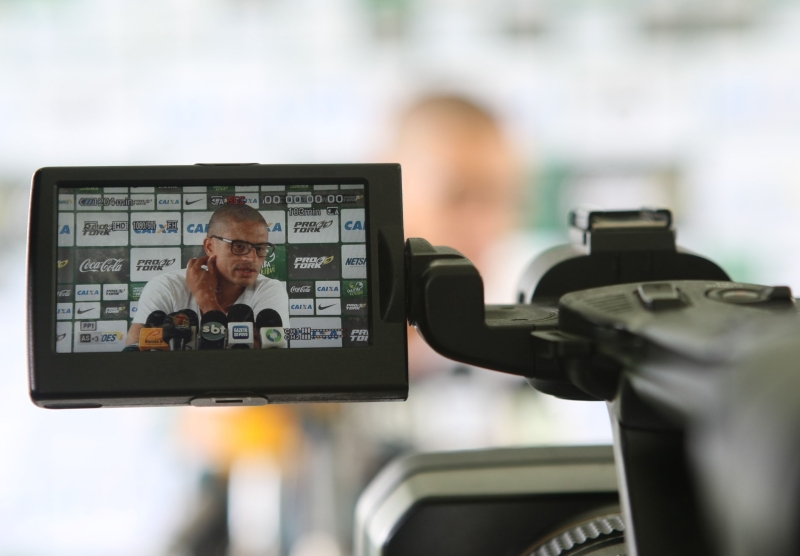 Alex revelou que se aposenta em dezembro e que vai procurar se alienar para curtir os últimos momentos da carreira | Aniele Nascimento/ Gazeta do Povo