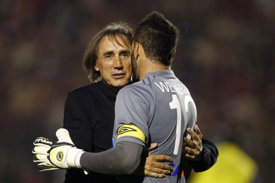 Portugal chegou a colocar o goleiro Weverton na reserva durante a passagem pelo Atlético | Albari Rosa / Gazeta do Povo