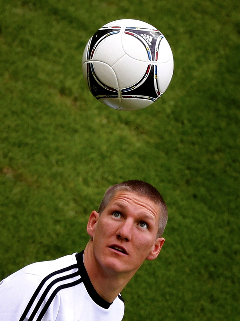 | Kai Pfaffenbach/ Reuters