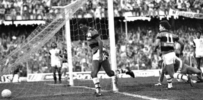 Em 1983, o jogo histórico contra Flamengo |