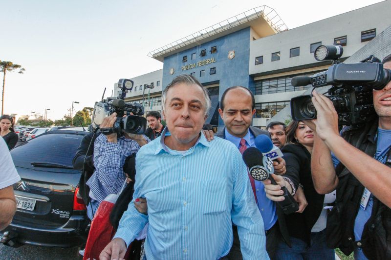 O ex-diretor da Petrobras Paulo Roberto Costa é solto em Curitiba | Daniel Castellano / Agência de Notícias Gazeta do Povo