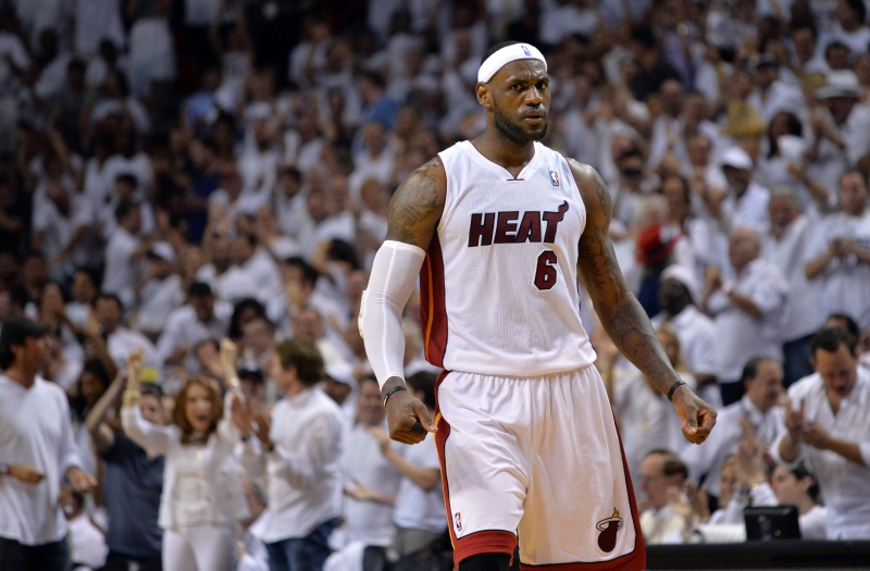 LeBron James bateu mais um recorde na NBA na vitória contra o Indiana Pacers | Steve Mitchell / USA Today Sports