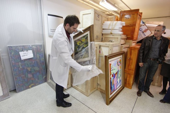 Obras foram entregues nesta sexta-feira (16) ao Museu Oscar Niemeyer | 
