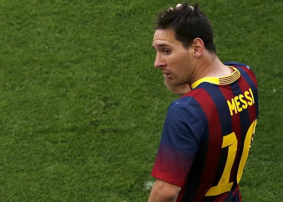 Lionel Messi no empate de sábado entre Barcelona e Atlético de Madrid que deu título espanhol ao adversário | Alberto Estévez / EFE