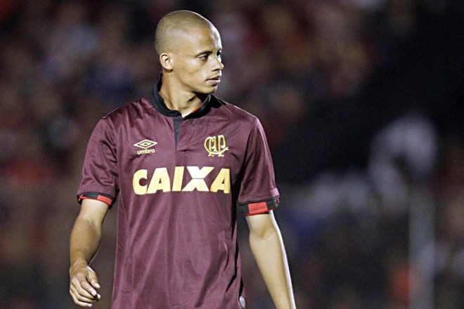 Cleberson falhou nos dois últimos jogos do Atlético | Albari Rosa / Gazeta do Povo