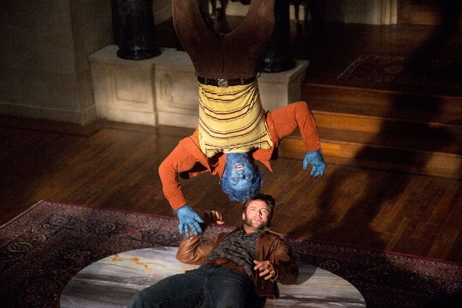 De volta ao passado, Wolverine luta com seu