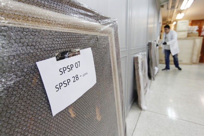 Obras foram entregues nesta sexta-feira (16) ao Museu Oscar Niemeyer | 