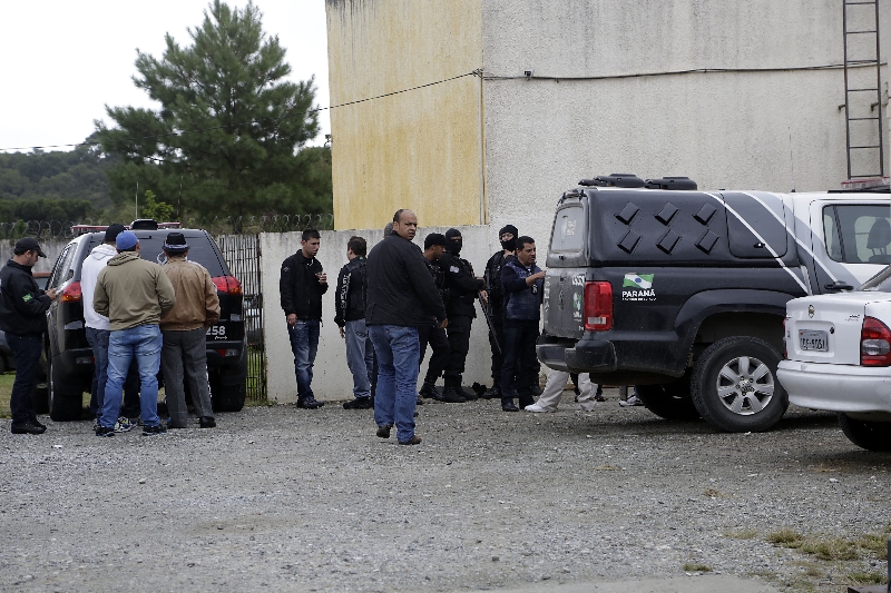 Ao todo, 12 presos fugiram da delegacia de Colombo | Marco Andre Lima/Tribuna do Paraná
