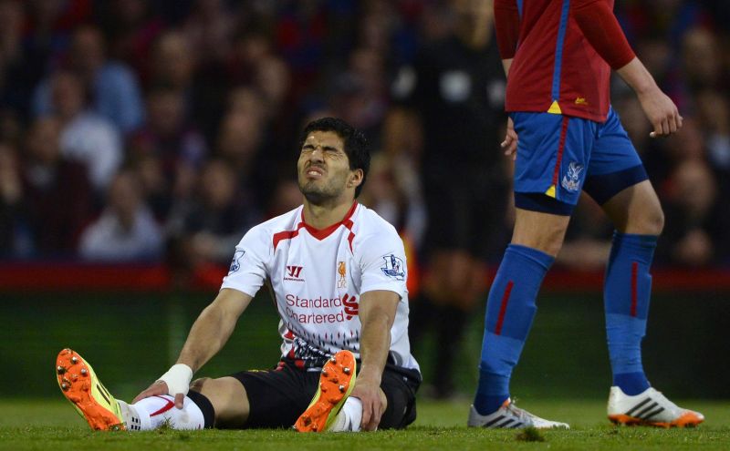 Luis Suárez chorou em campo após tropeço do Liverpool | Reuters
