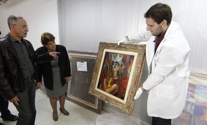 Obras foram entregues nesta sexta-feira (16) ao Museu Oscar Niemeyer | 