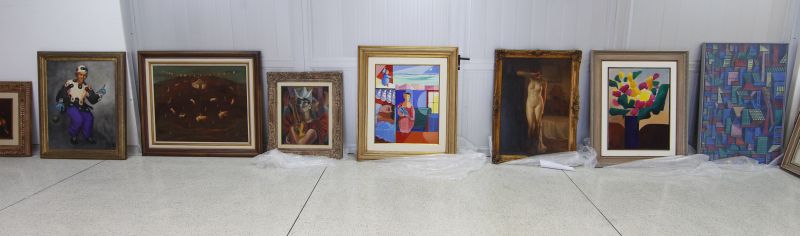 Obras foram entregues nesta sexta-feira (16) ao Museu Oscar Niemeyer | Daniel Castellano/Gazeta do Povo