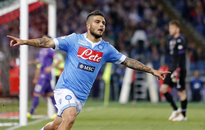 Insigne comemore um de seus dos dois na final |