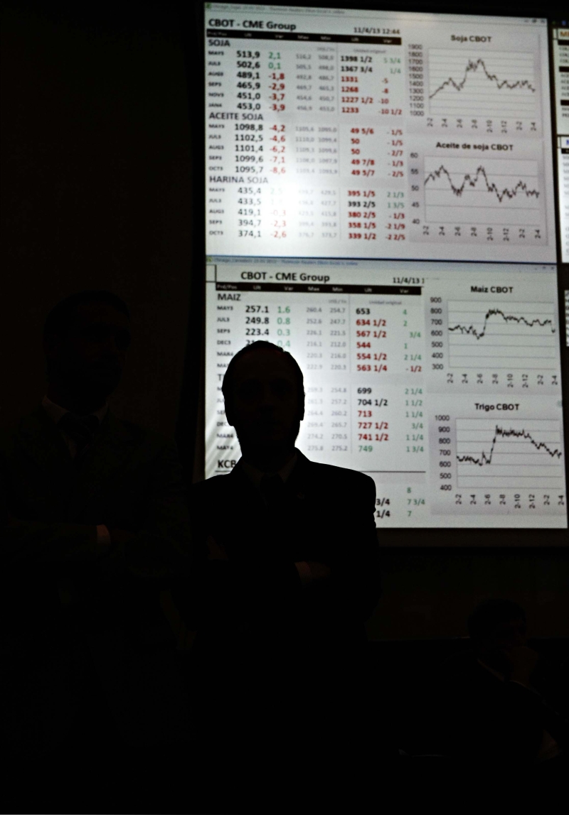 Cada empresa tem uma política de distribuição de lucros | Christian Rizzi/Arquivo/ Gazeta do Povo