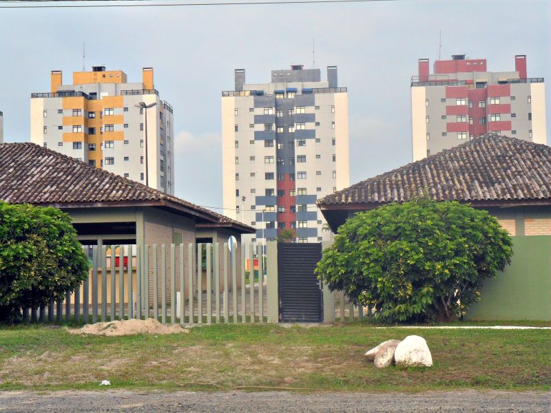 Documento incentiva nova expansão de imóveis em Matinhos | Edvaldo Honório