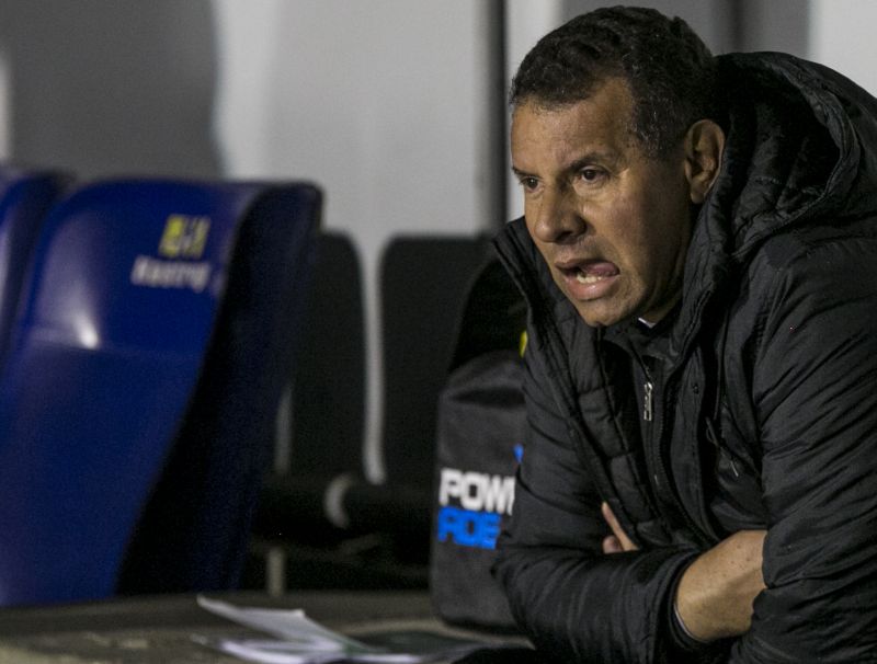 O técnico Celso Roth durante a vitória do Coxa sobre o Goiás na Vila Capanema | Marcelo Andrade / Gazeta do Povo