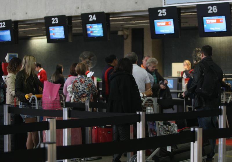 Protesto causou filas no Afonso Pena nesta terça-feira | Aniele Nascimento/Agência de Notícias Gazeta do Povo