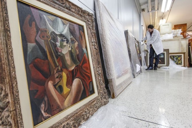 Obras foram entregues nesta sexta-feira (16) ao Museu Oscar Niemeyer | 