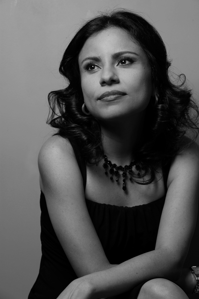 Quando o amor acaba resta apenas a ficção, sentencia Carola | Divulgação