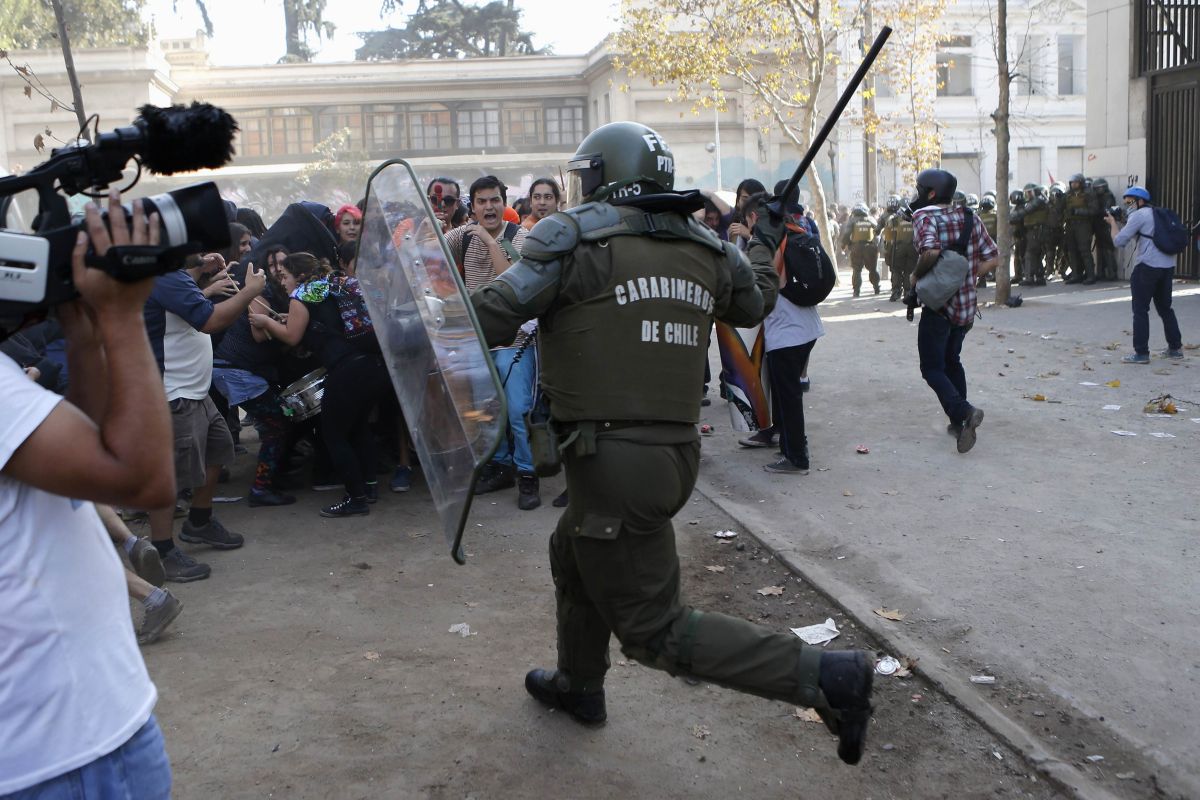 O protesto teve de 40 mil participantes, segundo a polícia, a 100 mil, de acordo com os organizadores | REUTERS/Ivan Alvarado