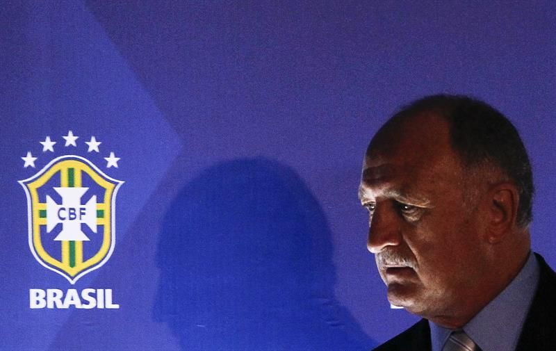 De acordo com a denúncia, técnico Luiz Felipe Scolari estaria sendo investigado pela Justiça portuguesa | Antonio Lacerda / EFE