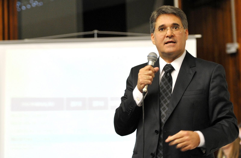 Sebastiani: todos os credores estão sendo chamados para negociar o parcelamento da dívida | Sandro Nascimento/ Alep