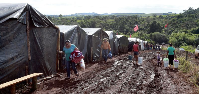Movimento quer reunir 3 mil famílias para ocupar áreas na região. Já há 1,5 mil acampadas | César Machado/Agrostock