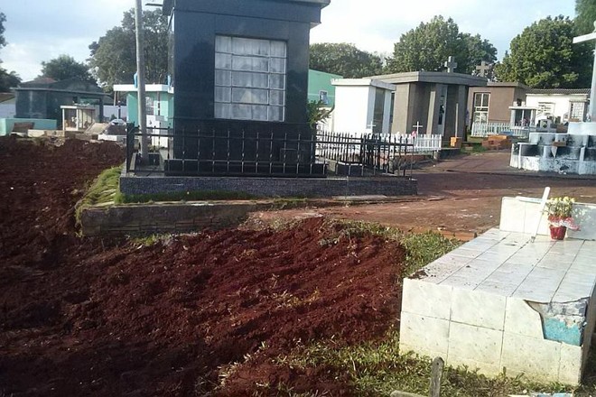 Obra no cemitério de Vera Cruz do Oeste | 