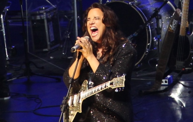 Ana Carolina cantou as novas músicas do CD #AC e relembrou sucessos | Luciane Horcel / Gazeta do Povo