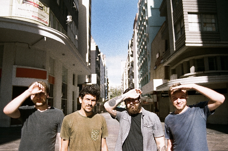 | Carine Wallauer/Dilvugação