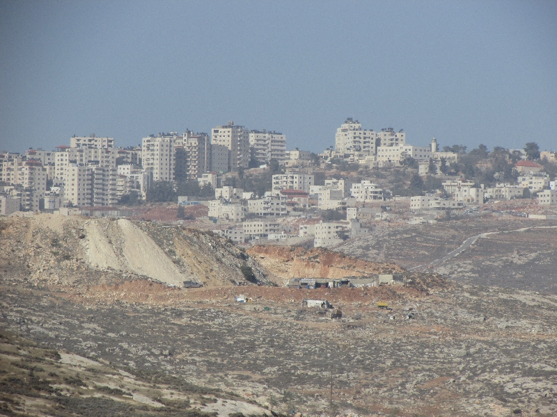 Kafr Aqab: um quarto na Cisjordânia, o restante dentro de Jerusalém | Wikimedia Commons