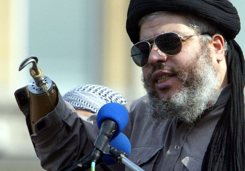 Abu Hamza al Masri foi condenado por acusações de terrorismo em Nova York | REUTERS / Ian Waldie