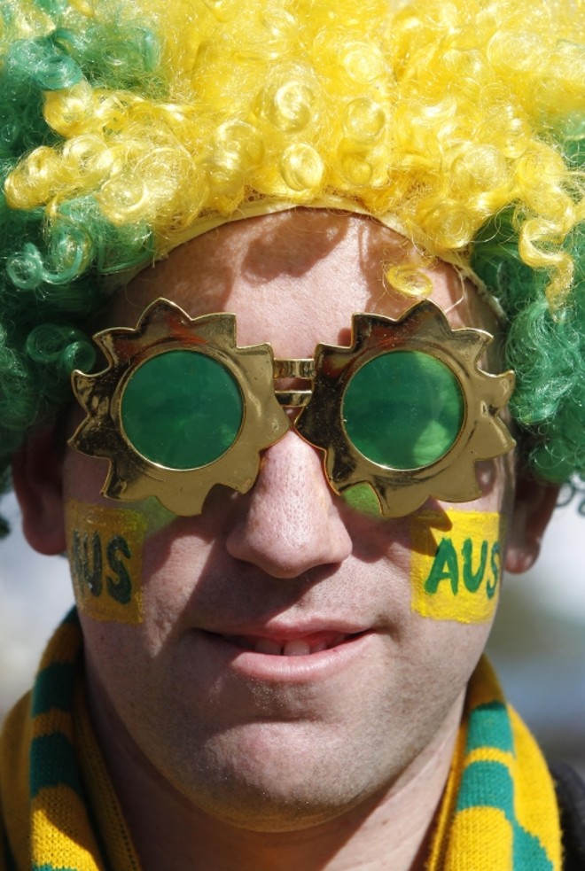 Australiano também se pintou com as cores nacionais de seu país |