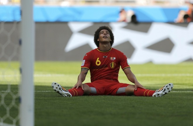 Axel Witsel, da Seleção Belga, após perder chance de marcar contra a Argélia |