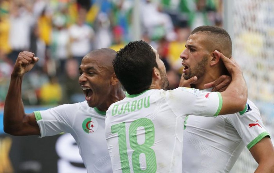 Slimani comemora o primeiro gol da Argélia diante da Coreia do Sul | EFE