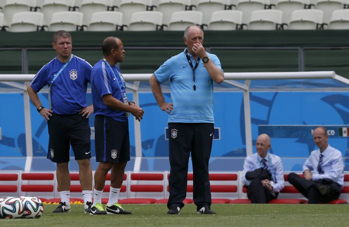 Felipão diz que não tem problema com a arbitragem da Copa | EFE / Chema Moya