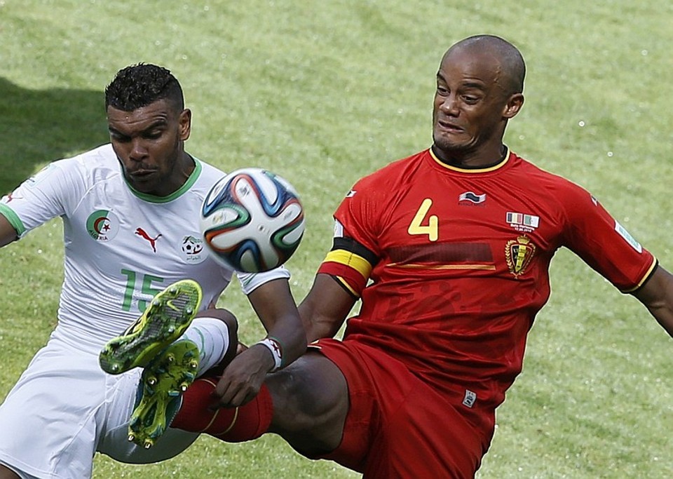 Kompany, capitão da Bélgica, lembrou que apenas um jogador do grupo tinha jogado Copa do Mundo | Reuters