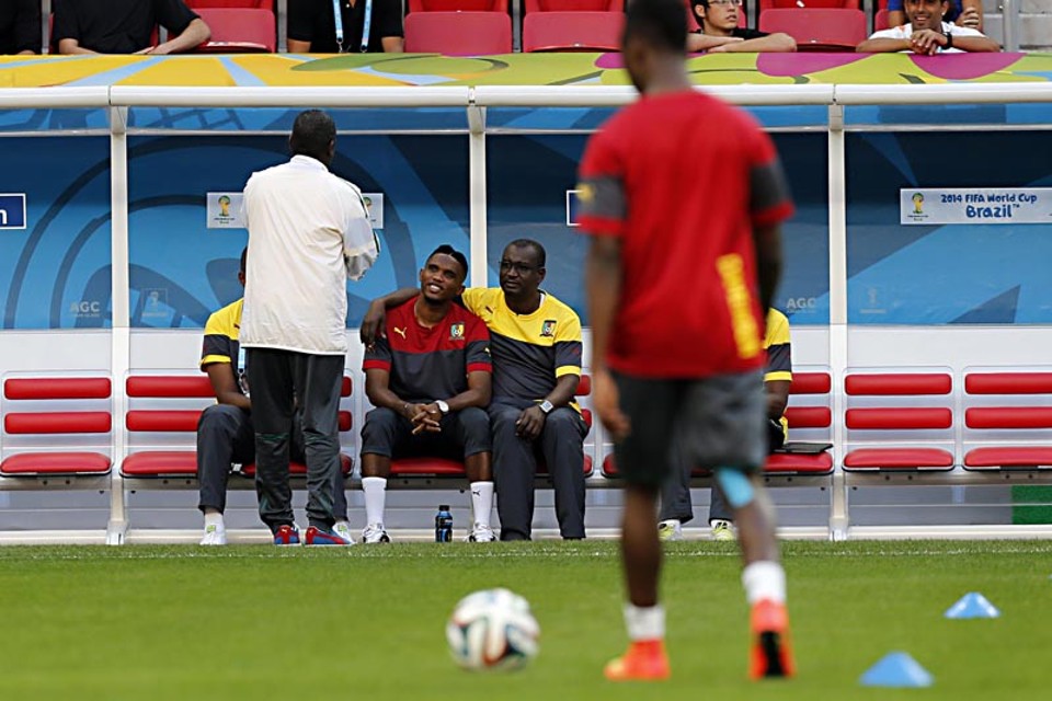 Etoo não treinou na véspera do jogo de Camarões com o Brasil | Albari Rosa / Gazeta do Povo