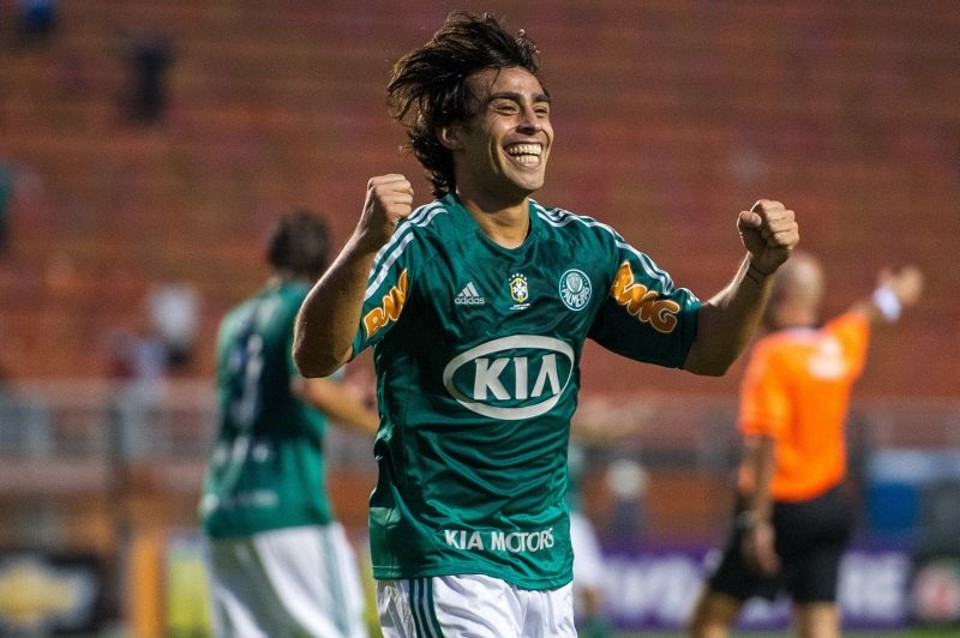 Meia do Palmeiras, Valdivia se garantiu na seleção chilena, que estreia no dia 13 contra a Austrália. | Marcelo Machado de Melo/Folhapress