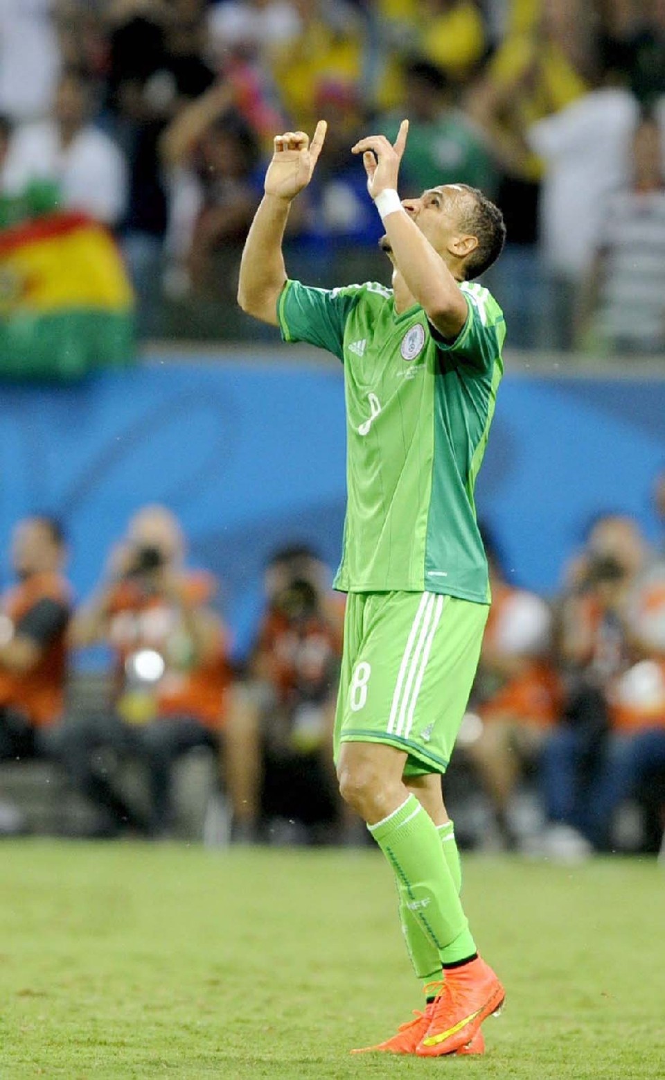 O nigeriano Peter Odemwingie marcou o único gol da partida, suficiente para tirar a Bósnia da Copa no Brasil | Gerry Penny/ Efe
