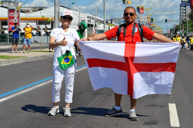 Aos poucos, torcedores vão chegando à Arena Amazônia para acompanhar Inglaterra x Itália | 