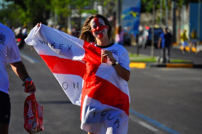 Bandeiras da Inglaterra também não faltam em Manaus | 