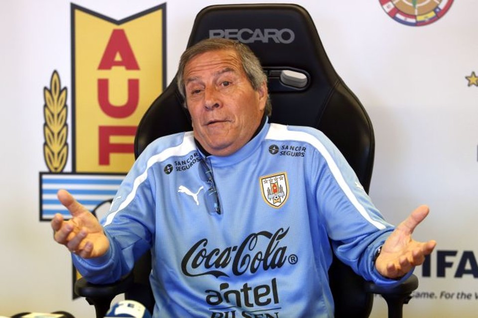 Tabarez: "Inglaterra e Itália não são mais poderosas que o Uruguai" | Andres Stapff / Reuters