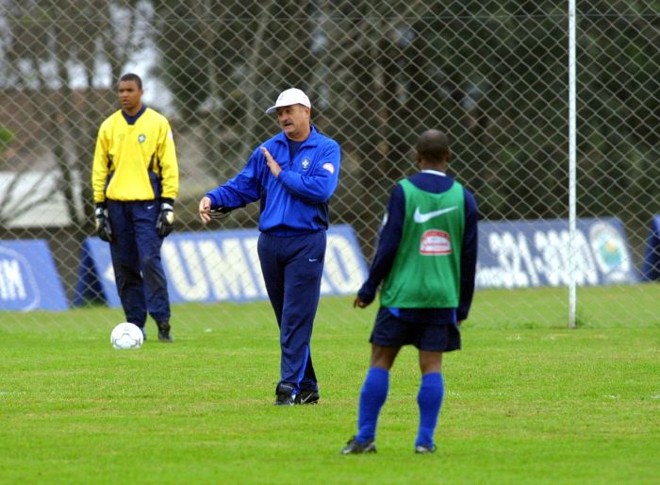 Dida também esteve naquele amistoso de 2001 |