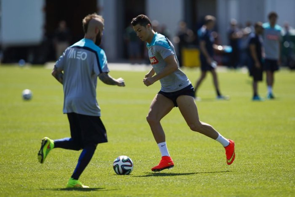 Cristiano Ronaldo voltou aos treinos em Portugal neste sábado | Reuters